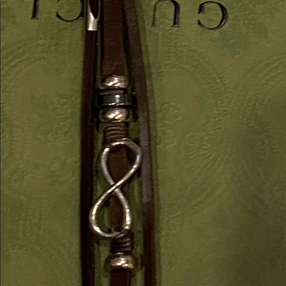 Tribal brown leather triple bracelet with beads